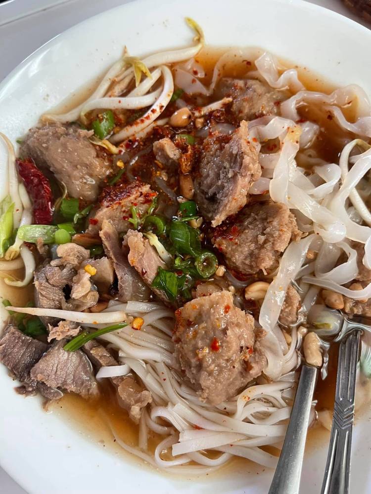 Kuey Teow Celup Ayam / Daging / Special